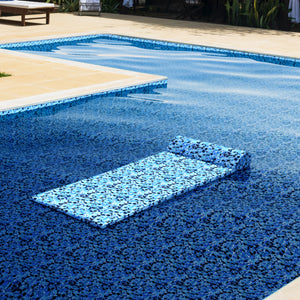 
                  
                    Load image into Gallery viewer, Beautiful Camino Lagoon pool float in pool with a matching luxury liner.
                  
                