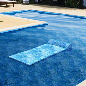 
                  
                    Load image into Gallery viewer, Beautiful Palm Springs pool float in pool with a matching luxury liner.
                  
                
