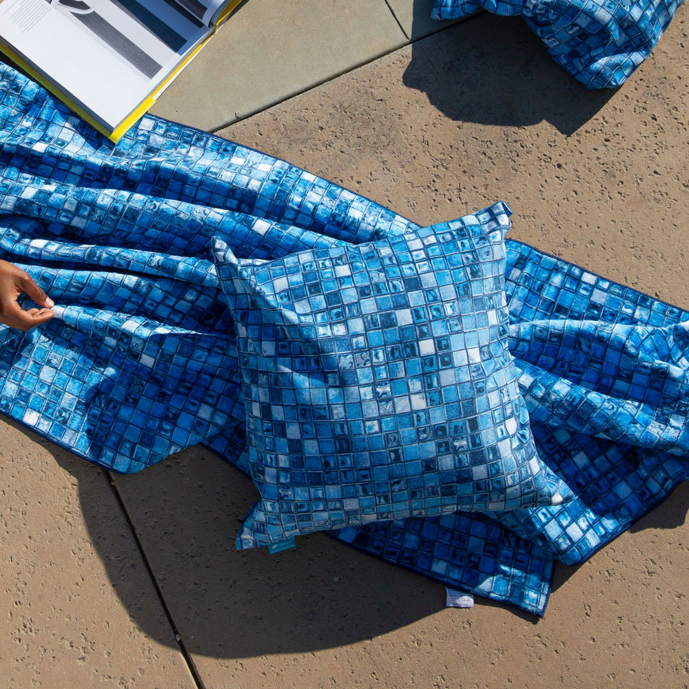 
                  
                    Load image into Gallery viewer, Poolside relaxing with Oceania Pillow Covers and Beach Towels.
                  
                